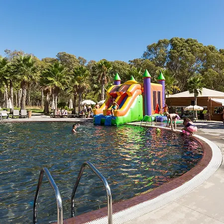 Marriott Residences Salgados Resort, Algarve فندق البوفيرا
